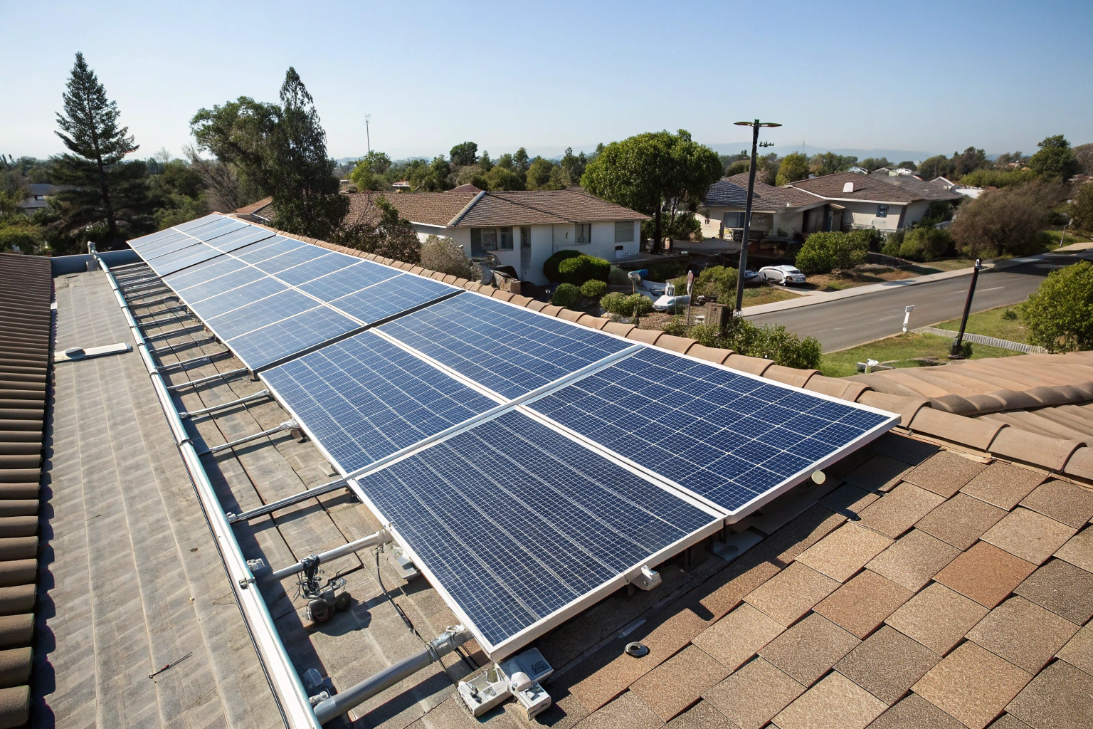 Монтаж сонячної станції